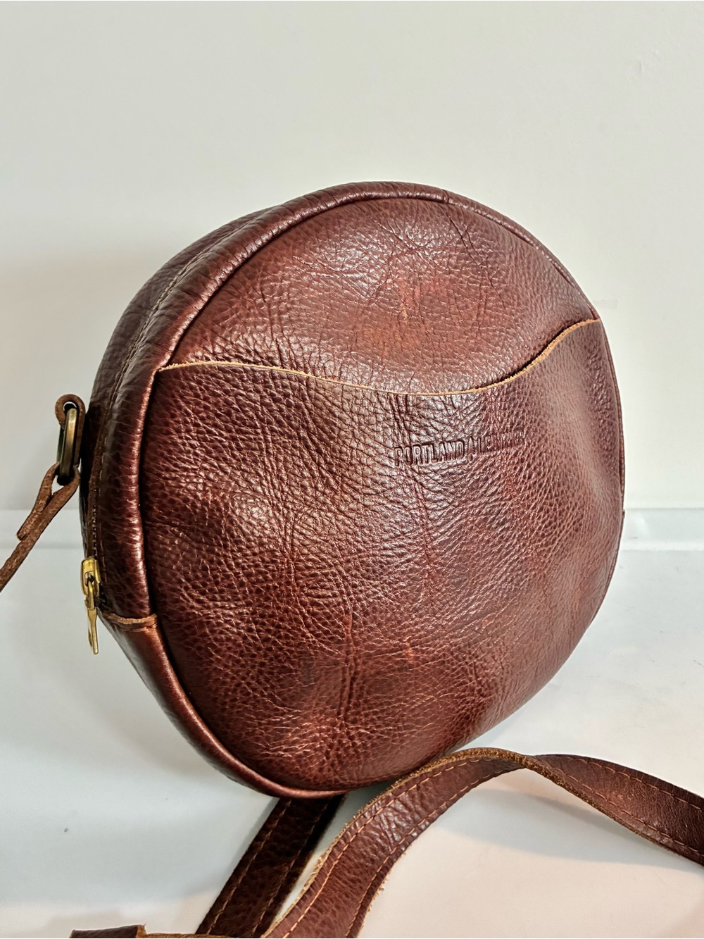Large Circle Crossbody - Portland Leather